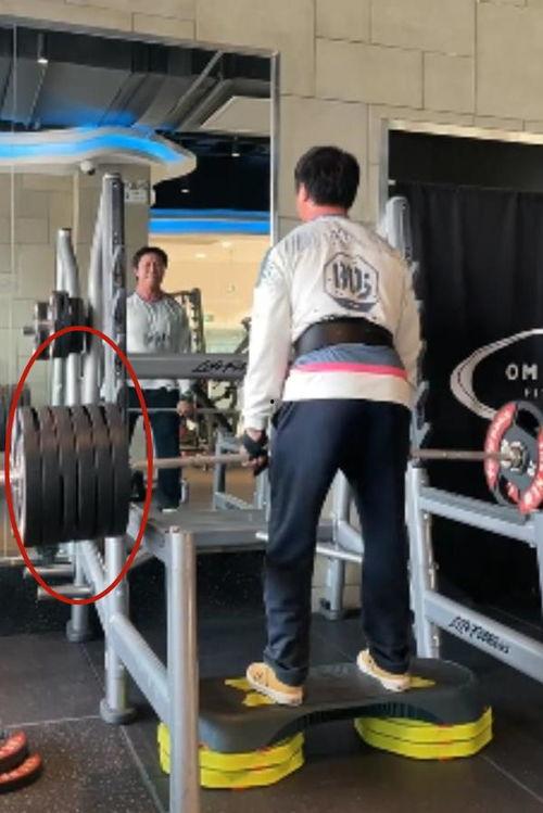 健身广场爆料视频大全集,揭秘健身圈那些事儿  第2张